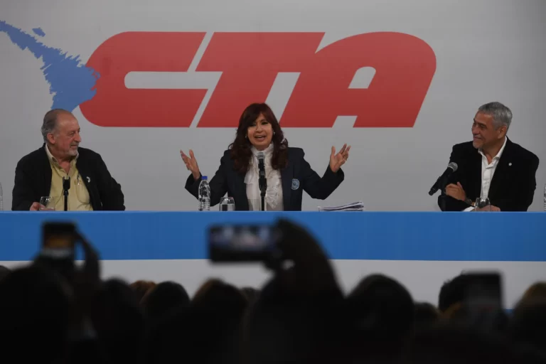 Expectativa por el discurso de Cristina Kirchner en Ensenada