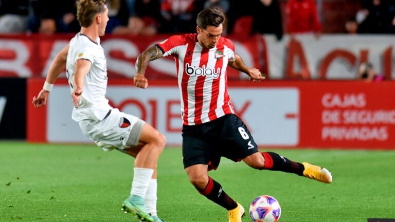 Colón sorprendió y goleó a Estudiantes en 1 y 57