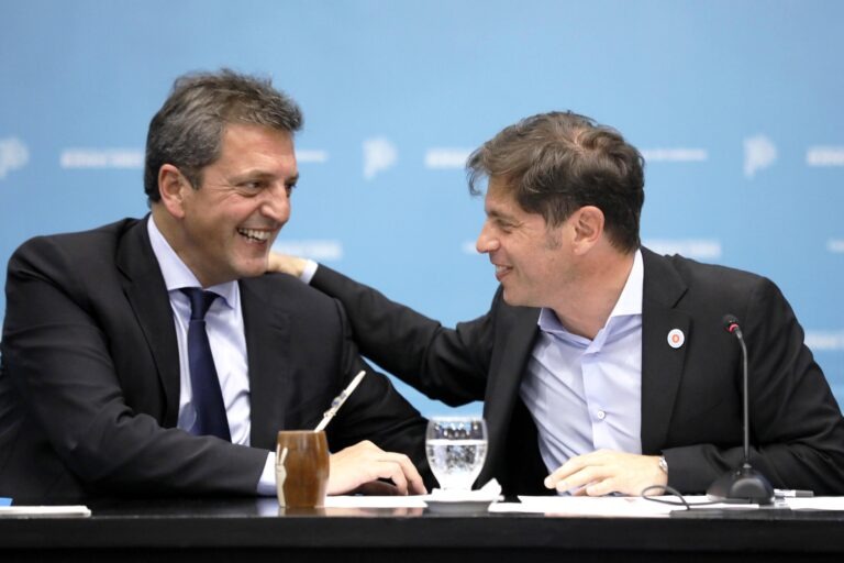 Con aroma a formula: Massa y Kicillof se mostraron juntos en La Plata