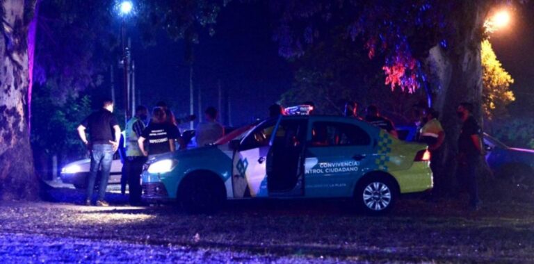 Clausuraron una fiesta clandestina en La Plata donde había 2.000 personas