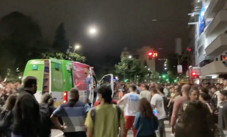 Falleció un jubilado en La Plata durante la protesta en 7 y 50 en rechazo al DNU del gobierno de Milei