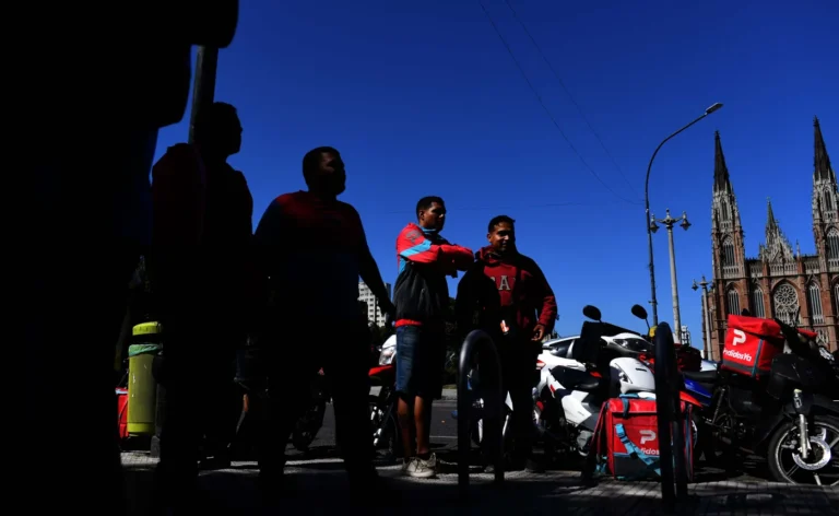 Capturaron a los acusados de balear salvajemente al delivery en La Plata