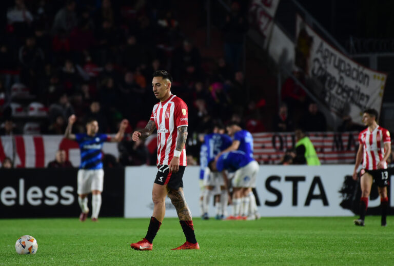 Estudiantes perdió con Huachipato y quedó eliminado de la Copa Libertadores 2024