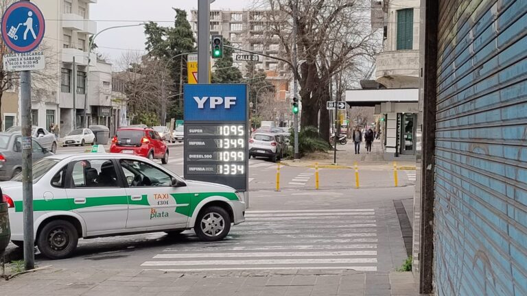 Septiembre arranca con aumentos en la luz, gas y combustibles: de cuánto serán los ajustes