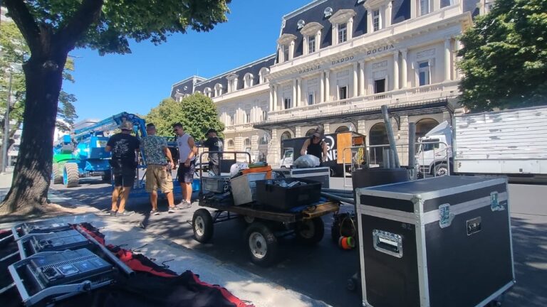 Comienza en La Plata la tercera etapa del rodaje de la miniserie para Netflix El Futuro es nuestro