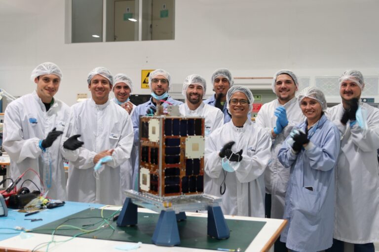 El satélite de la UNLP se prepara para hacer historia en la misión Artemis II