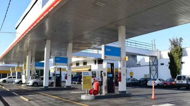 Donde hay GNC en La Plata: las estaciones que despachan gas